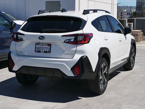 Used 2024 Subaru Crosstrek 2.0i Premium AWD/4WD image 2
