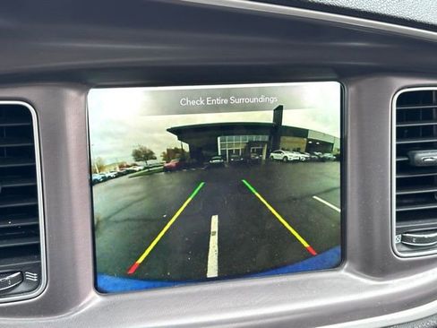 Used 2021 Dodge Charger SXT w/ Driver Convenience Group image 21