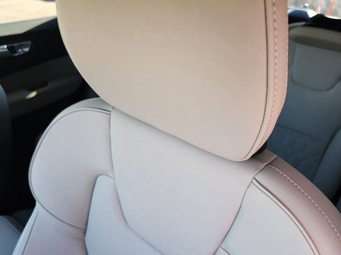 New 2026 Volvo XC60 B5 Core w/ Climate Package AWD/4WD image 6