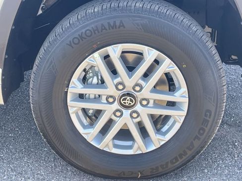 New 2026 Toyota Tundra SR5 image 10