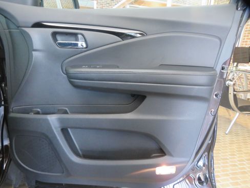 Used 2019 Honda Passport Touring image 24