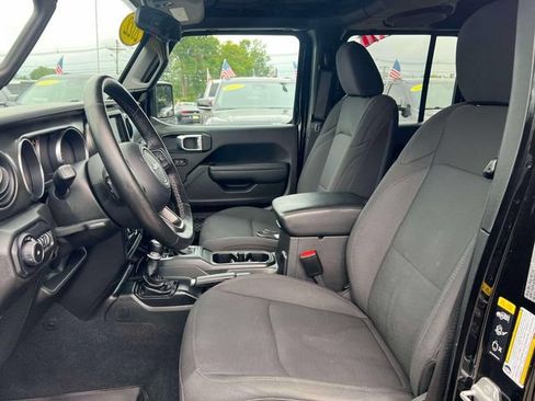 Used 2022 Jeep Wrangler Unlimited Sport AWD/4WD image 25