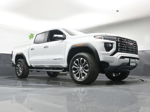 New 2026 GMC Canyon Denali AWD/4WD image 29