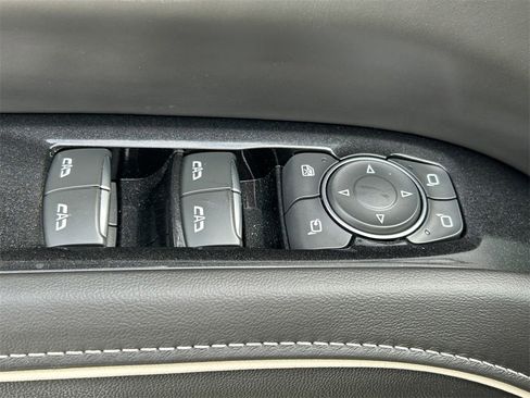 Used 2024 Cadillac Escalade Sport Platinum w/ LPO, Floor Liner Package image 31