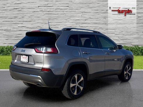 Used 2019 Jeep Cherokee Limited image 5
