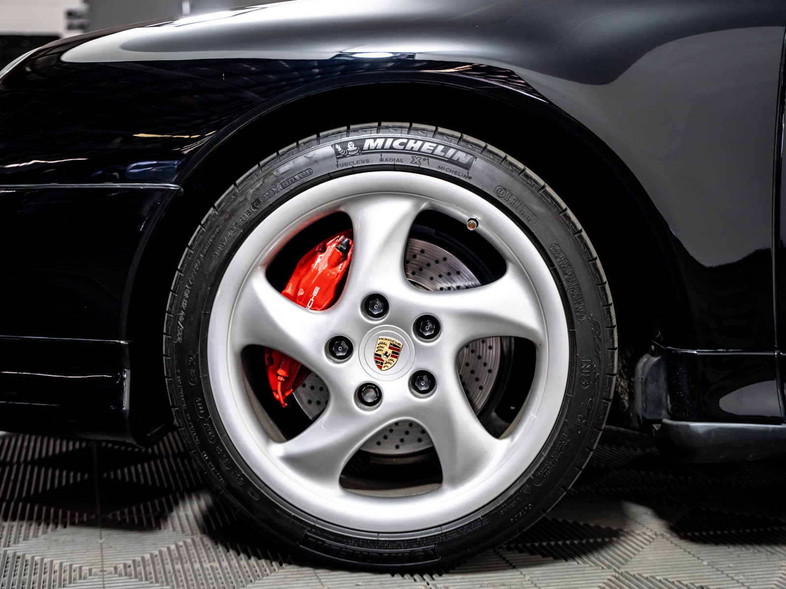 Used 1997 Porsche 911 Carrera 4S AWD/4WD image 14