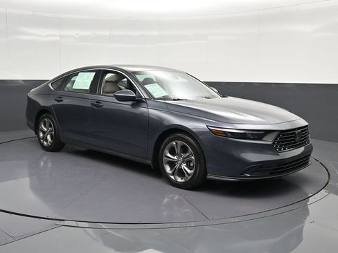 Used 2024 Honda Accord EX image 5