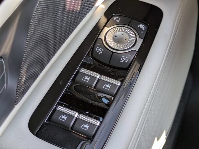 New 2026 Lincoln Nautilus Premier AWD/4WD image 23