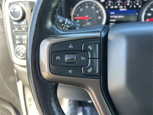 Used 2022 Chevrolet Silverado 1500 High Country w/ Technology Package image 23