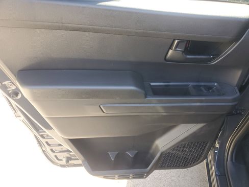 Used 2025 Toyota Tacoma SR image 12