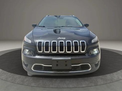 Used 2014 Jeep Cherokee Limited w/ Technology Group AWD/4WD image 2