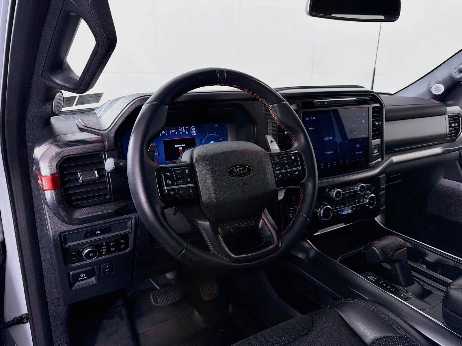 Used 2025 Ford F150 Raptor AWD/4WD image 16
