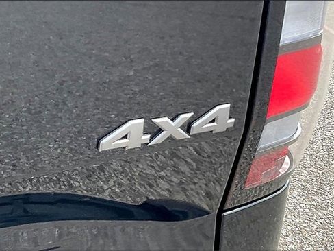 New 2026 Nissan Frontier SV w/ Tow Package image 9