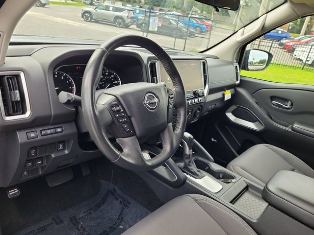 Used 2025 Nissan Frontier SV w/ SV Convenience Package AWD/4WD image 17