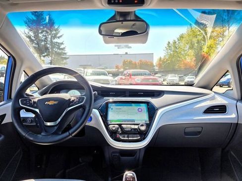 Used 2019 Chevrolet Bolt LT FWD image 11