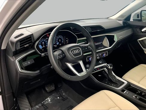 Used 2024 Audi Q3 2.0T Premium AWD/4WD image 18