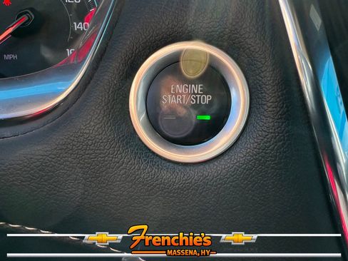 Used 2023 Chevrolet Traverse LT w/ Midnight/Sport Edition AWD/4WD image 18