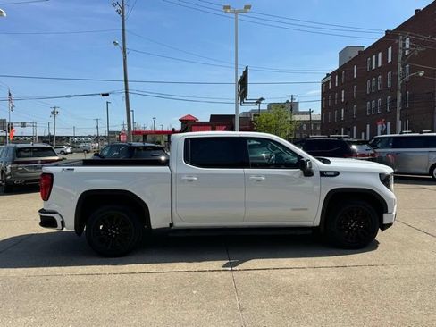 Used 2024 GMC Sierra 1500 Elevation w/ Elevation Premium Package AWD/4WD image 7