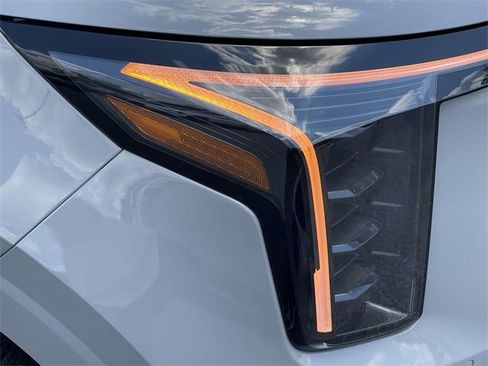 New 2026 Kia Carnival EX image 7