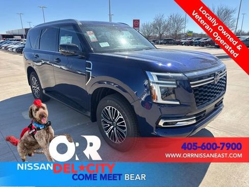 New 2025 Nissan Armada SL w/ Captain's Chari Seat Package image 7