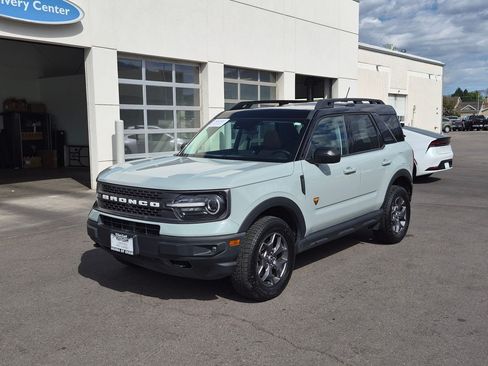 Used 2024 Ford Bronco Sport Badlands w/ Premium Package AWD/4WD image 11