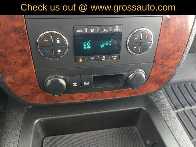 Used 2011 Chevrolet Silverado 2500 LTZ w/ Snow Plow Prep Package AWD/4WD image 24