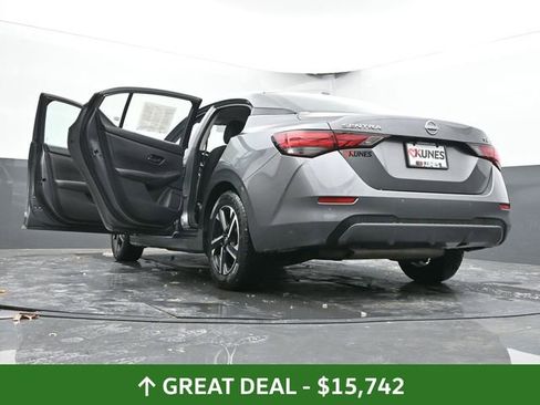 Used 2024 Nissan Sentra SV image 73