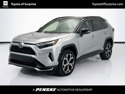 Used 2025 Toyota RAV4 XSE w/ Weather Package AWD/4WD image 1
