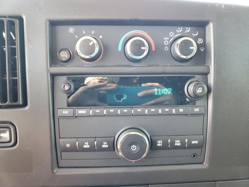 Used 2024 Chevrolet Express 2500 w/ Driver Convenience Package image 23