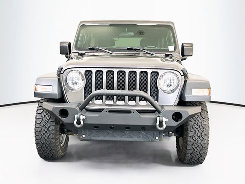 Used 2019 Jeep Wrangler Unlimited Sport S image 2
