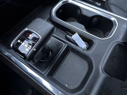 Used 2023 Chevrolet Silverado 1500 High Country w/ Z71 Off-Road Package image 24