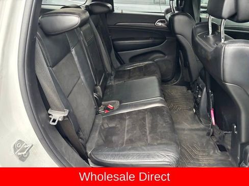 Used 2017 Jeep Grand Cherokee Altitude AWD/4WD image 8