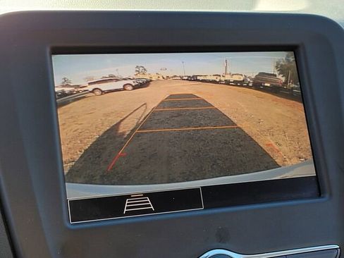 Used 2022 Chevrolet Equinox LS image 21