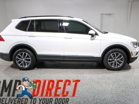 Used 2020 Volkswagen Tiguan SE image 6
