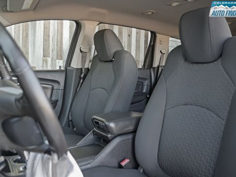 Used 2012 Chevrolet Traverse LT image 12