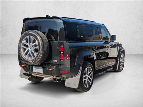 Used 2022 Land Rover Defender 110 XS Edition image 5