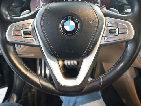 Used 2017 BMW 740i RWD image 25