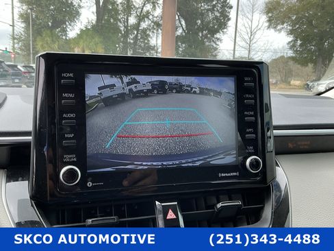 Used 2022 Toyota Corolla LE image 17