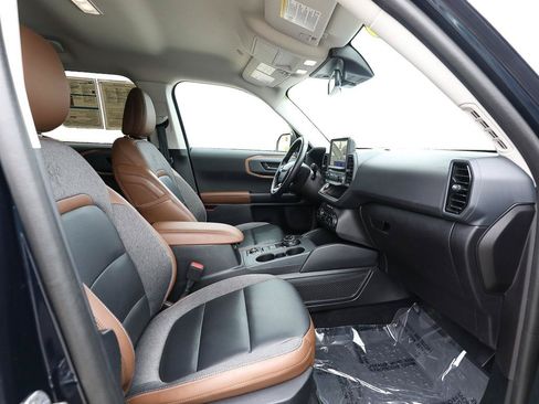 Certified 2023 Ford Bronco Sport Outer Banks AWD/4WD image 21