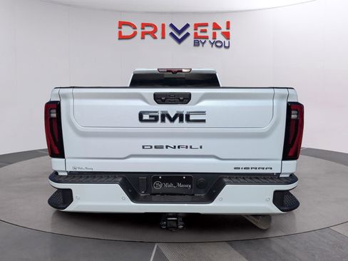 New 2026 GMC Sierra 2500 Denali Ultimate image 5