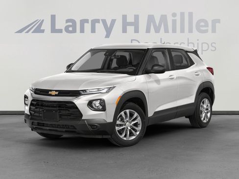 Used 2022 Chevrolet TrailBlazer LS image 1