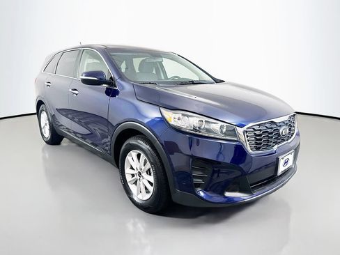 Used 2020 Kia Sorento LX FWD image 3