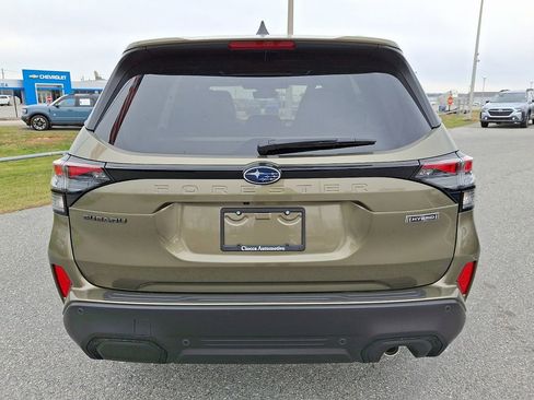 New 2025 Subaru Forester Touring image 6