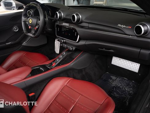 Used 2022 Ferrari Portofino M image 38