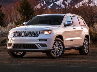 Used 2017 Jeep Grand Cherokee Altitude image 1