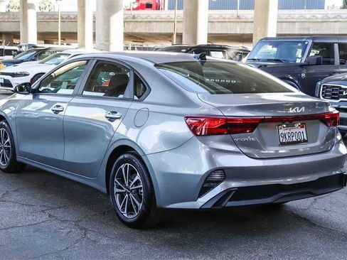 Used 2024 Kia Forte LXS image 6