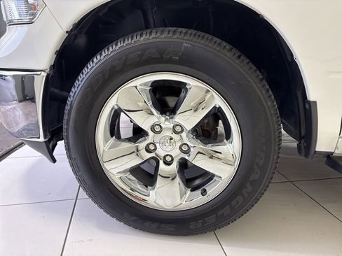 Used 2019 RAM 1500 Big Horn image 9