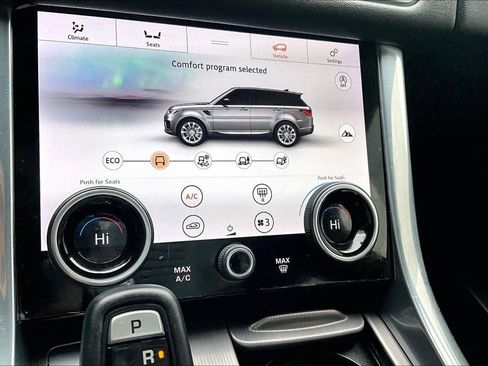 Used 2019 Land Rover Range Rover Sport HSE AWD/4WD image 14