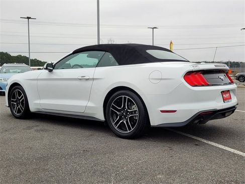 Used 2023 Ford Mustang Premium image 6