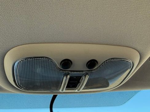 Used 2014 Jeep Patriot Latitude w/ Sun/Sound Group AWD/4WD image 25